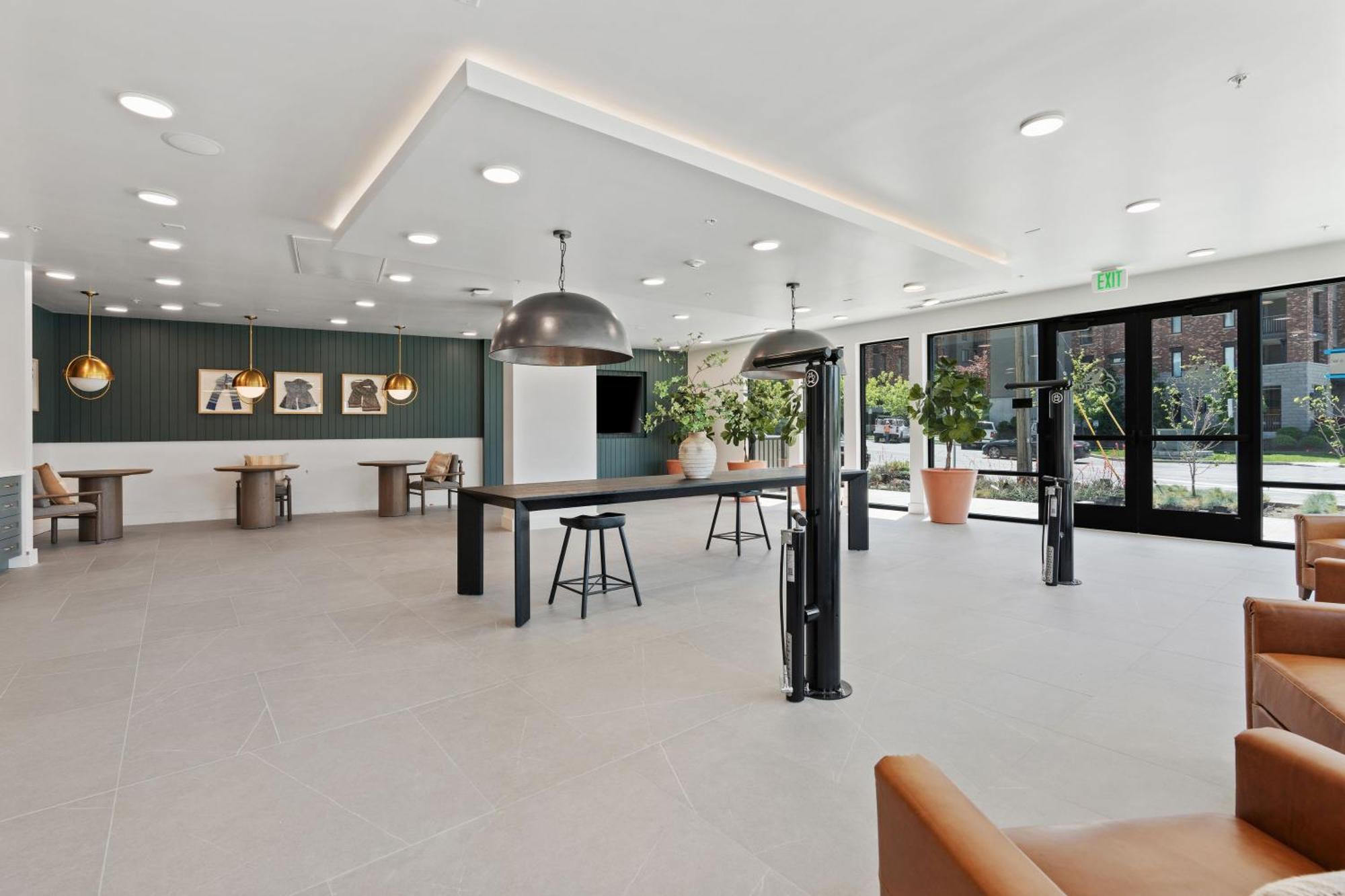 Outstanding Amenities-New Complex- Downtown Luxury Apartment Salt Lake City Exterior photo